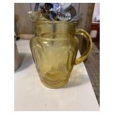 Vintage Anchor Hocking Colonial Tulip Pattern