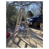 6ï¿½ Aluminum ladder