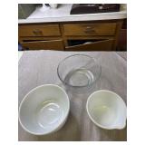 3 mixing bowls