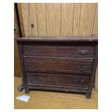 Vintage 3 drawer chest  39ï¿½x18ï¿½x33ï¿½