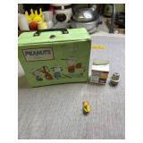 Peanuts Lunch box presto pressure regulator and