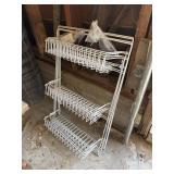 4 wire shelves