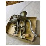 2 Universal meat grinders