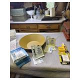 6 new advertising rain gauges and salad bowl