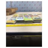 Lg lot of Pokï¿½mon cards
