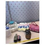 Dish drainer. Pitcher bags and miscellaneous