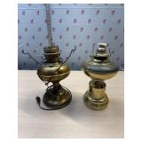 Rayo Oil/electric Lamp and a oil Lamp