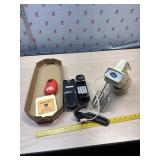 Zyliss can opener, sunbeam hand mixer push button