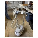 Clothes Steamer works