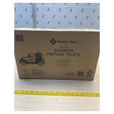 New in box members mark Pre-lit Summer Vintage