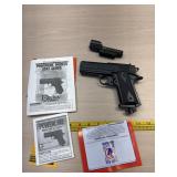 Like New Daisy 15XT CO2 semi Automatic Air pistol