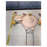 2 24ï¿½ new pig yard decorations