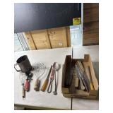Hand auger, kitchen utensils and knives