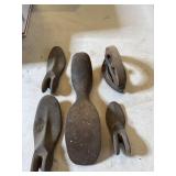 Shoe lathes and iron