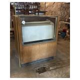 Rotating Show case untested 32ï¿½x23ï¿½x40ï¿½
