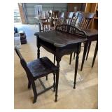 Vintage childï¿½s writing desk and chair