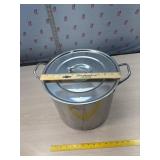 Lg stainless steel pot