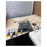Nintendo 64 with 1 wired controller and 4 games