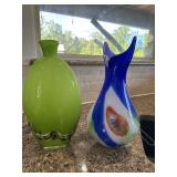 2-Art glass vases