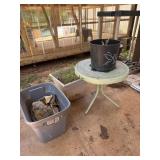 Small round patio table, planter and tote with