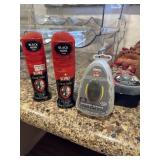 Shoe polish and back Messager