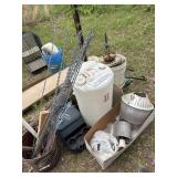 Console, lights, bucket of metal, detergent tank,