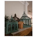 Lot of wood bird cages