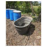 Rubber made livestock tank needs plug