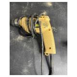 Dewalt electric drill works