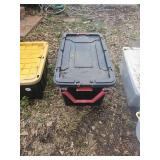 Locking lid tote and contents