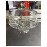 Covered cake Plate