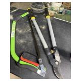 21ï¿½ Bow saw new and nippers