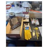 New power strips, gloves, dash cam, 2002 World