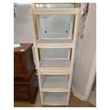 Plastic shelves (2) 22ï¿½x15ï¿½x33ï¿½