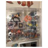 25ï¿½x21ï¿½x5ï¿½ acrylic case with finding Nemo