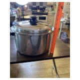 Large stock pot 12.5ï¿½ diameter