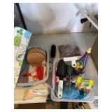 Plant Coaster, cleaning items and plant items