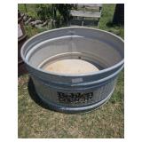 45"ï¿½23" 150 gal Behlen stock tank