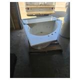 Whirlpool  corner tub  works