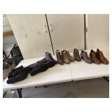 4 angle boots and 3 slough boots size 8