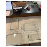 2 Pyrex and 2 Anchor Hocking glass baking dishes