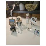 Snow globe music box works,  crystal paper weight