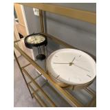 2 wall clocks