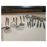 2- sets kitchen  utensils