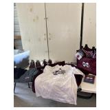 Mississippi State womanï¿½s clothes and shoes, Nike