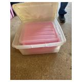 Storage totes