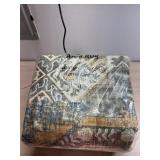 New Area Rug no dimensions- didnï¿½t unwrap due to