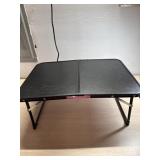 Foldup lap table