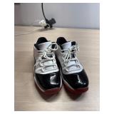 7Y basketball shoes