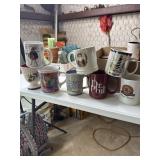 Lg lot of coffee cups